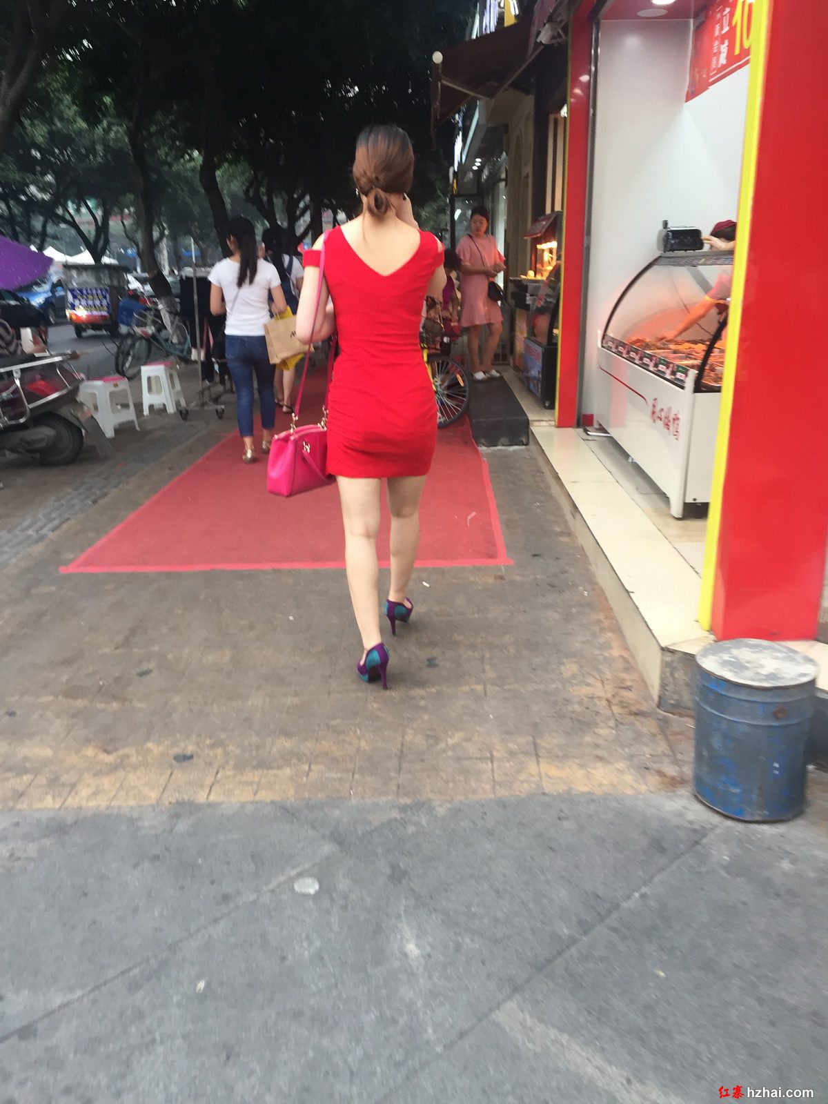 1707141500eea9d6f56434ad3d.jpg